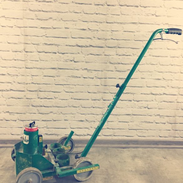 Markierungsgerät – Markierungswagen – Bodenmarkierungsgerät